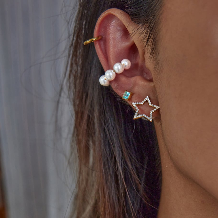 1 Pair Delicate Circle Stainless Steel Gold Color Women's Stud Earrings Picture4