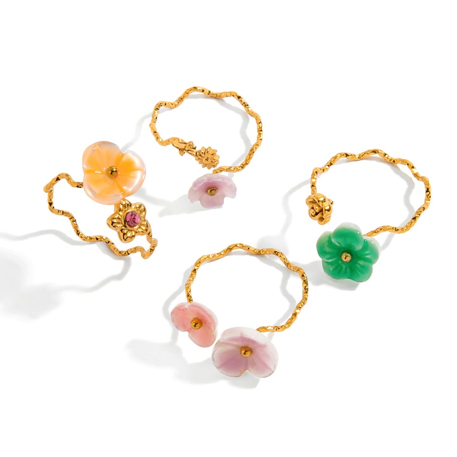 Anillos llamativos de acero inoxidable en color dorado con diseño de flores elegantes de 1 pieza Imagen9