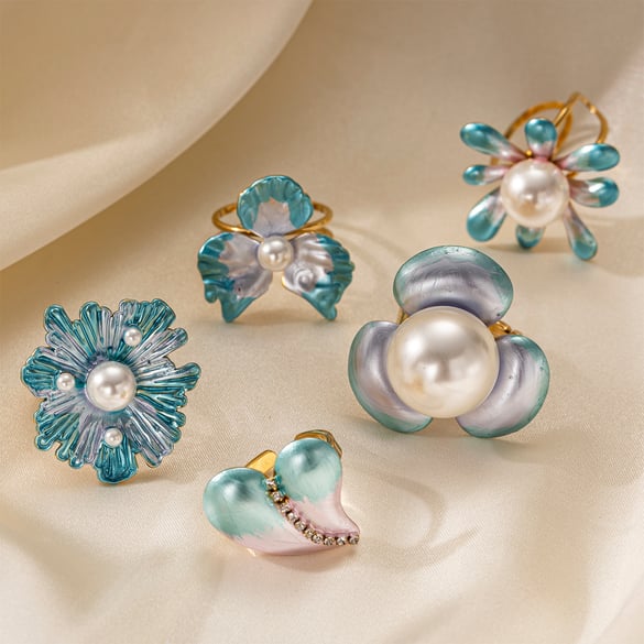 1 Piece Romantic Flower Stainless Steel Statement Ring 2