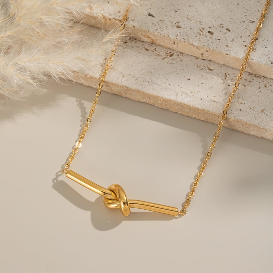 1 pezzo semplice semplice collana da donna in acciaio inossidabile color oro con torsione Immagine4