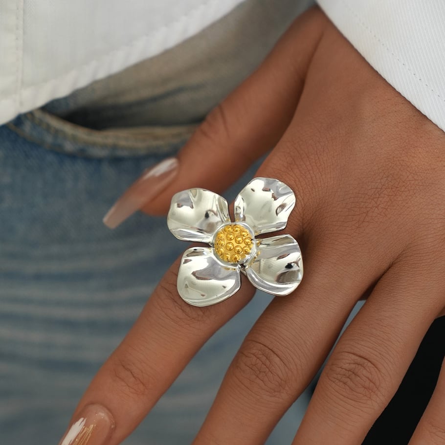 Leichte, luxuriöse, schlichte Statement-Ringe aus Edelstahl mit Blumenmuster Bild3