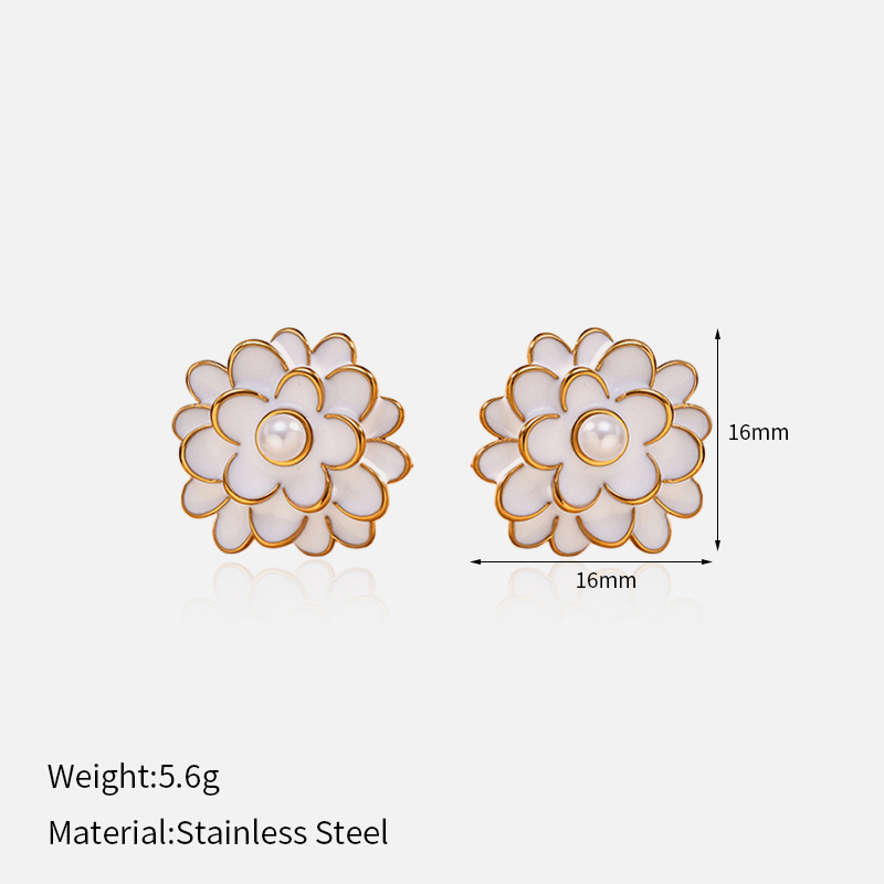 1 Pair Retro Flower Stainless Steel Gold Color Stud Earrings