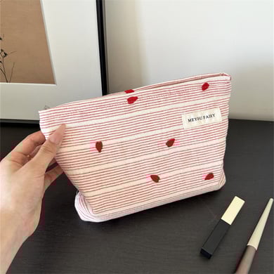 1 Adet Tatlı Pembe Kalp Temalı Kadın Makyaj Çantası h5 