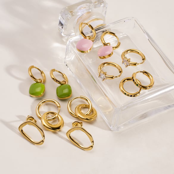 1 Pair Simple Series Elegant Solid Color Stainless Steel Women's Hoop Earrings 2