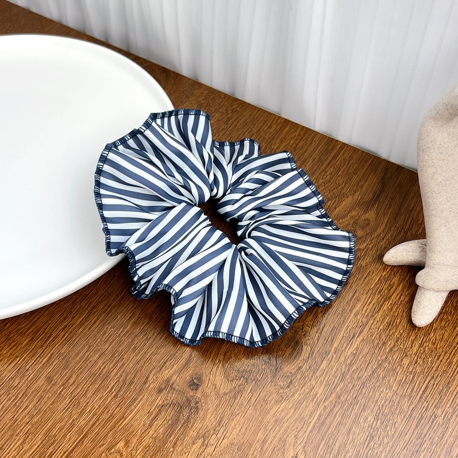 1 Piece Daily Assorted Colors Strip Synthetic Fiber Women's Scrunchies 