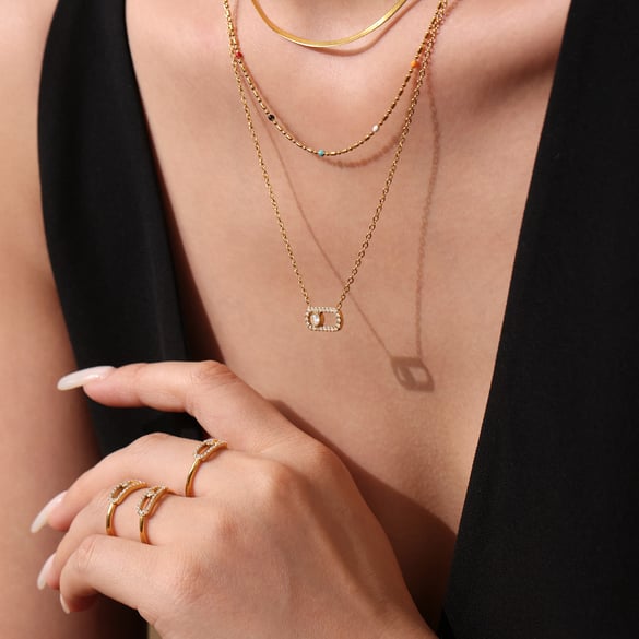1 Stück Elegante unregelmäßige Form Edelstahl Gold Farbe Damen Halsketten Sets 2