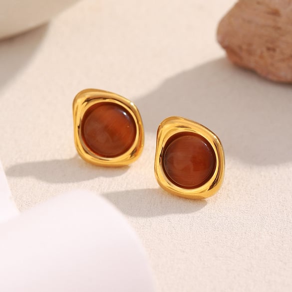 1 Paar klassische ringförmige Ohrstecker aus Naturstein aus Edelstahl in Goldfarbe für Damen 2
