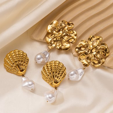 1 Pair Retro Flower Stainless Steel Gold Color Drop Earrings h5 Picture3