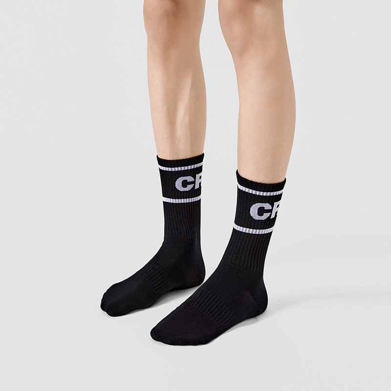 1 Paar einfache, wadenlange Baumwollsocken mit Buchstabenstickerei Bild3