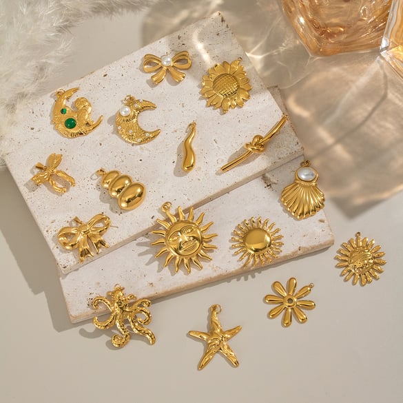 1 Stück Edelstahl Goldfarbener DIY Anhänger 2