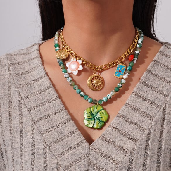 1 Piece Tropical Style Flower Natural Stones Gold Color Women's Beaded Necklaces 2