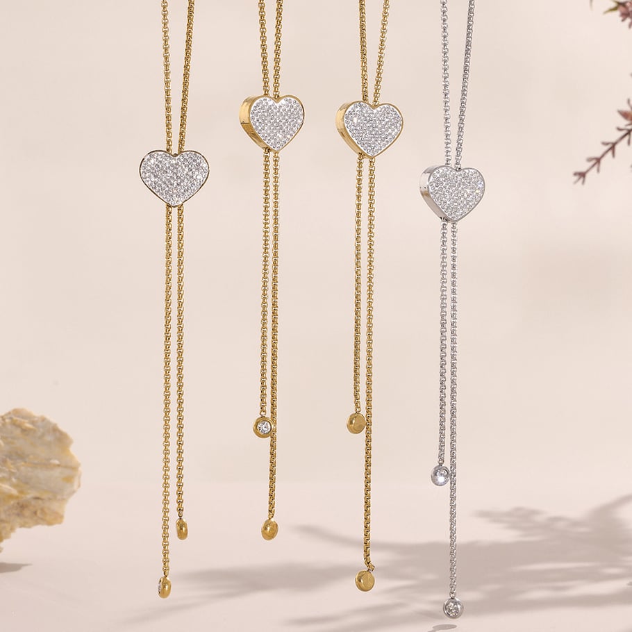 1 pezzo di collana con ciondolo a forma di cuore delicato in acciaio inossidabile color oro e zirconi da donna Immagine3