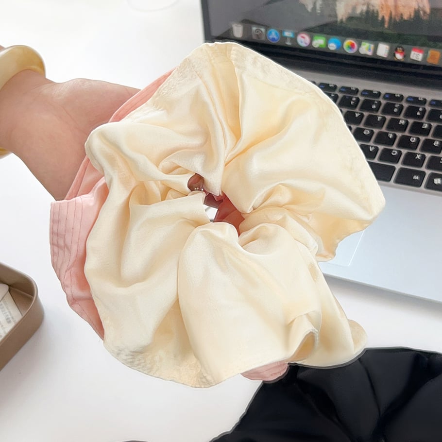 1 Piece Sweet Solid Color Synthetic Fiber Women's Scrunchies Picture4