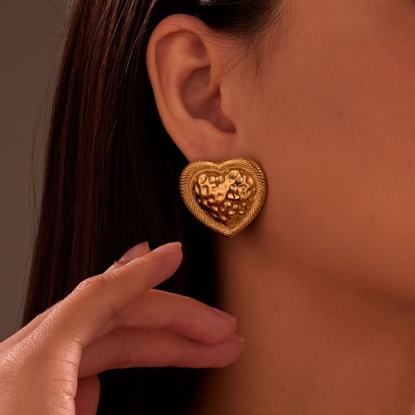 1 paire de boucles d&#39;oreilles à tige en acier inoxydable pour femme, série Simple, motif cœur simple