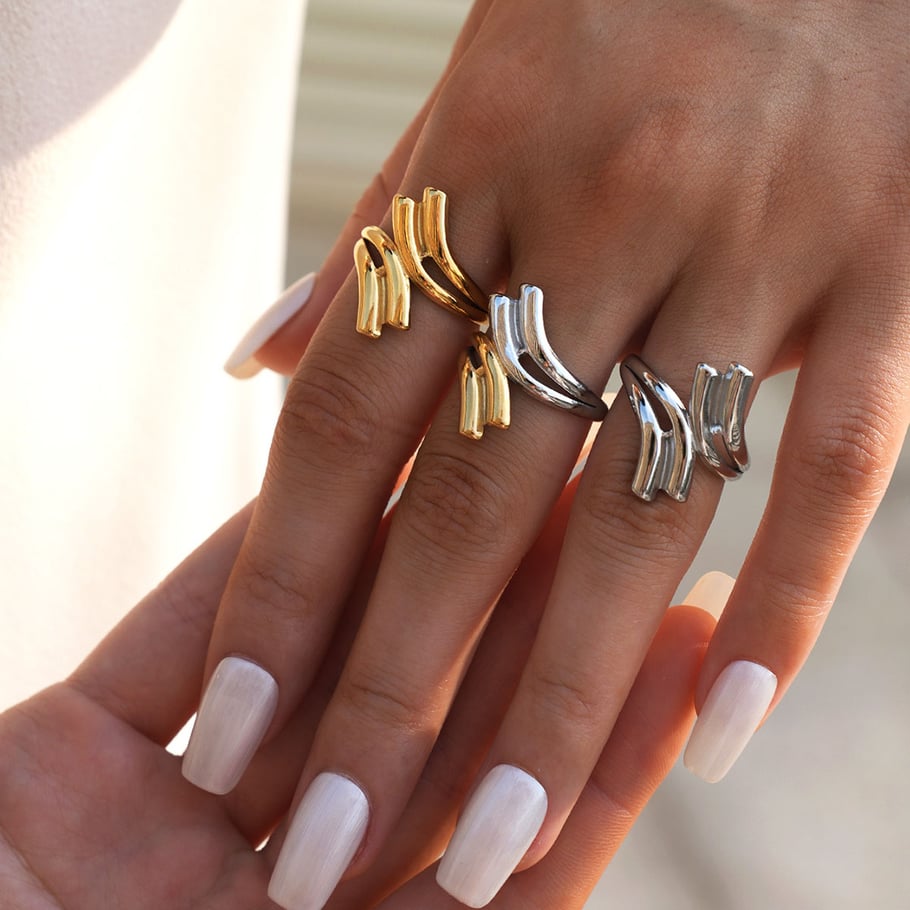 Anillos llamativos de acero inoxidable dorados con forma irregular informal de 1 pieza Imagen9