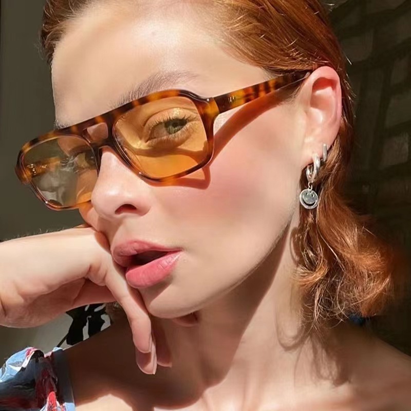 1 Paar klassische Retro-Sonnenbrillen für Damen mit braunen Gläsern und Leopardenmuster Bild2
