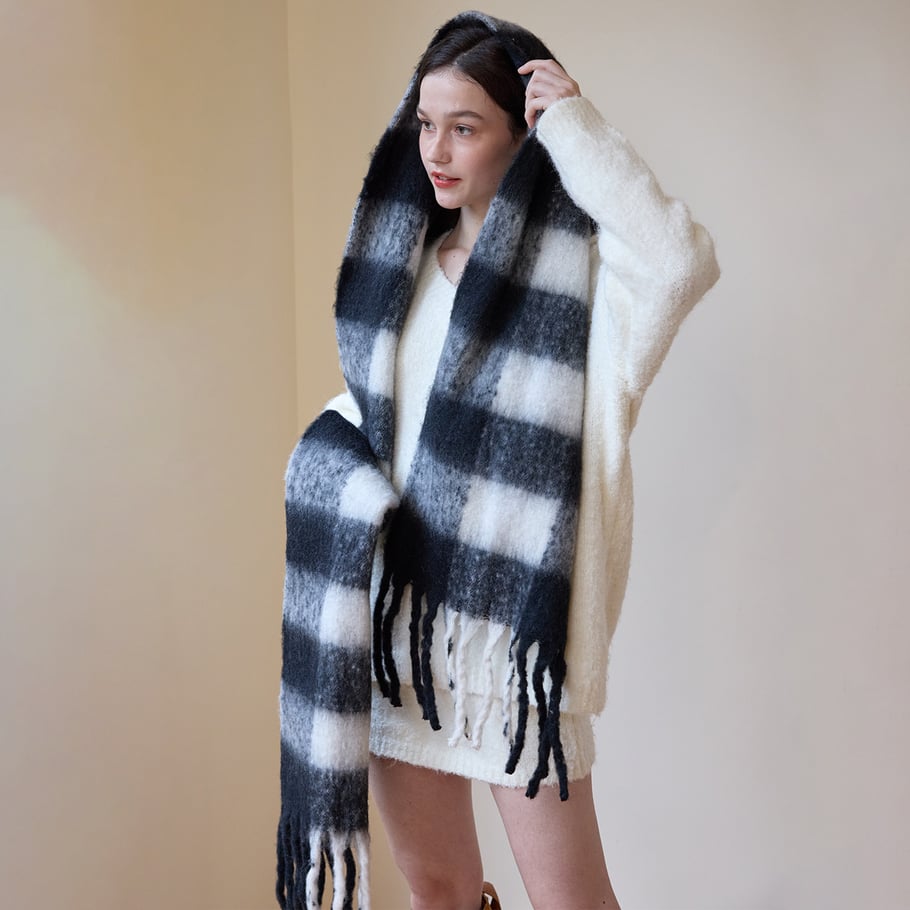 1 Piece Classic Plaid Polyester Women's Winter Scarves Picture4
