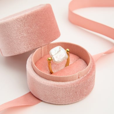 Anelli rettangolari in acciaio inossidabile color oro con perle personalizzabili h5 Immagine6