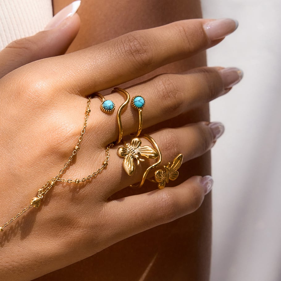 Anillo de acero inoxidable con forma de mariposa, estilo retro, color dorado y piedra natural. Imagen3