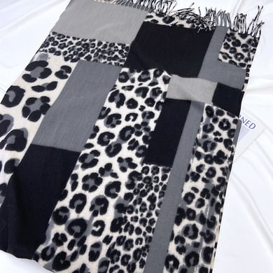 1 Piece Classic Leopard Print Rayon Women's Winter Scarves h5 Picture6