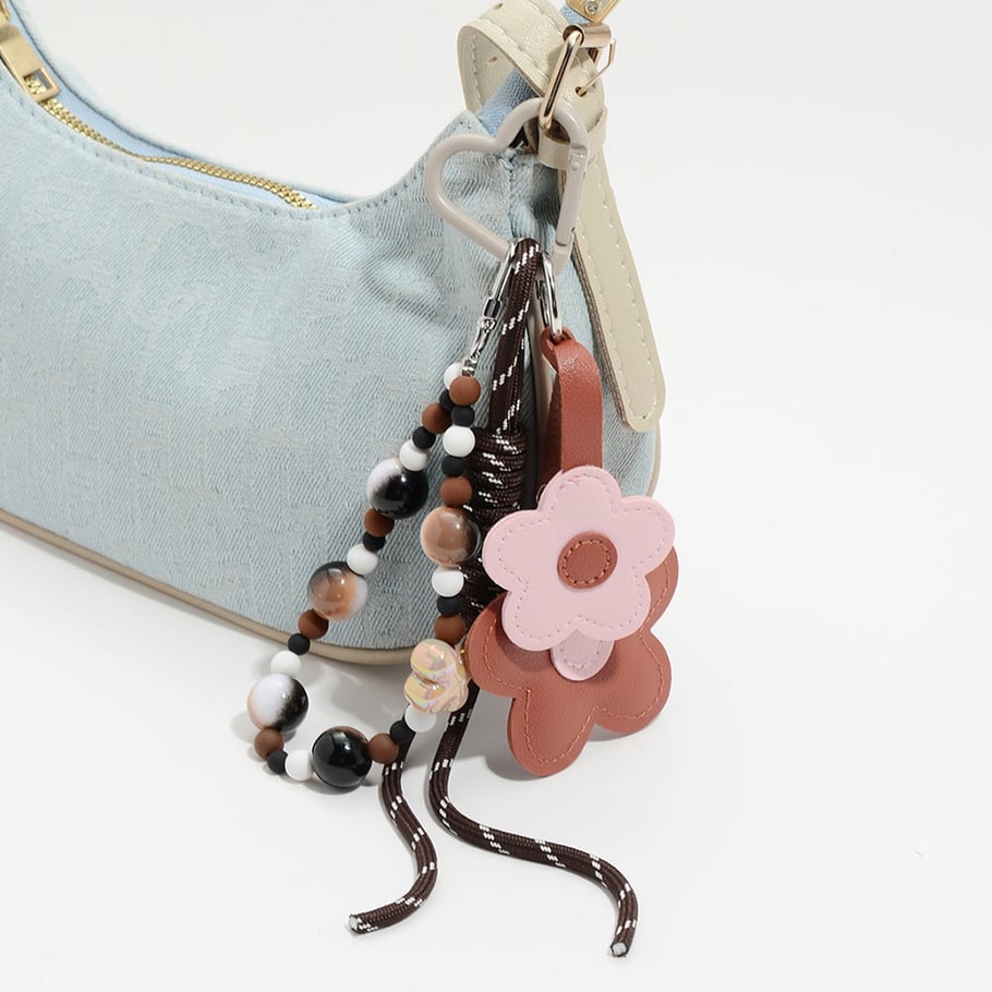 1 Stück Leder-Taschenanhänger mit Blumenmotiv Bild3