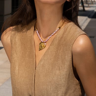 Collana con ciondolo a forma di cuore dolce con trifoglio e sole, in acciaio inossidabile, color oro, 1 pezzo h5 Immagine4