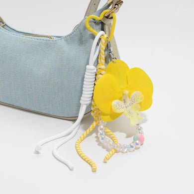 1 pièce de breloque de sac en chaîne de perles de fleurs douces h5 Image4