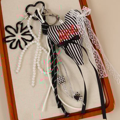 1 Piece Romantic Series Cute Heart Polyester Women's Bag Charms h5 Picture7