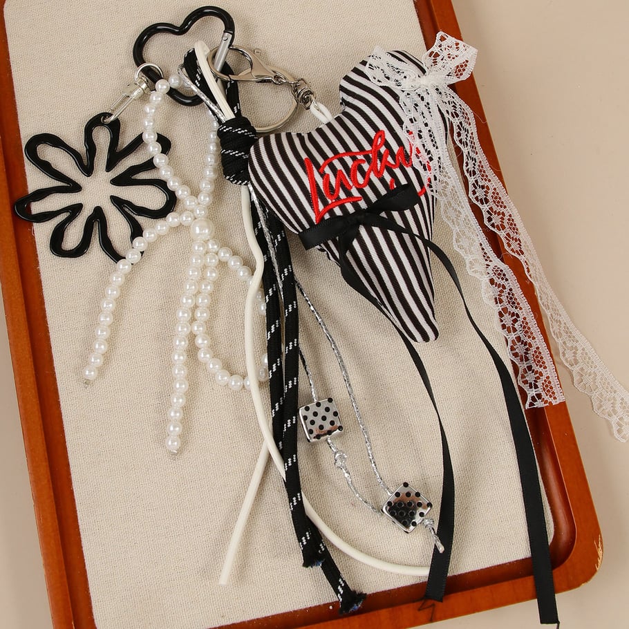 1 Piece Romantic Series Cute Heart Polyester Women's Bag Charms Picture7