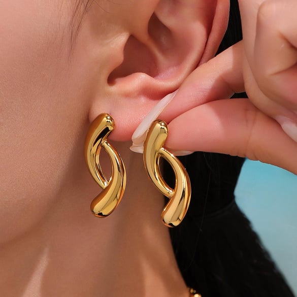 1 Pair Irregular Shape Stainless Steel Gold Color Women's Stud Earrings 2