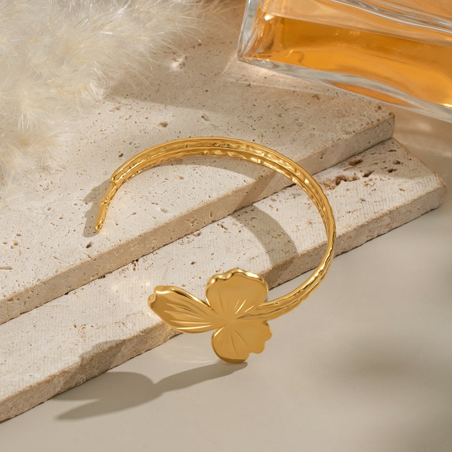 1 brazalete de acero inoxidable dorado con diseño de flores para mujer Imagen4