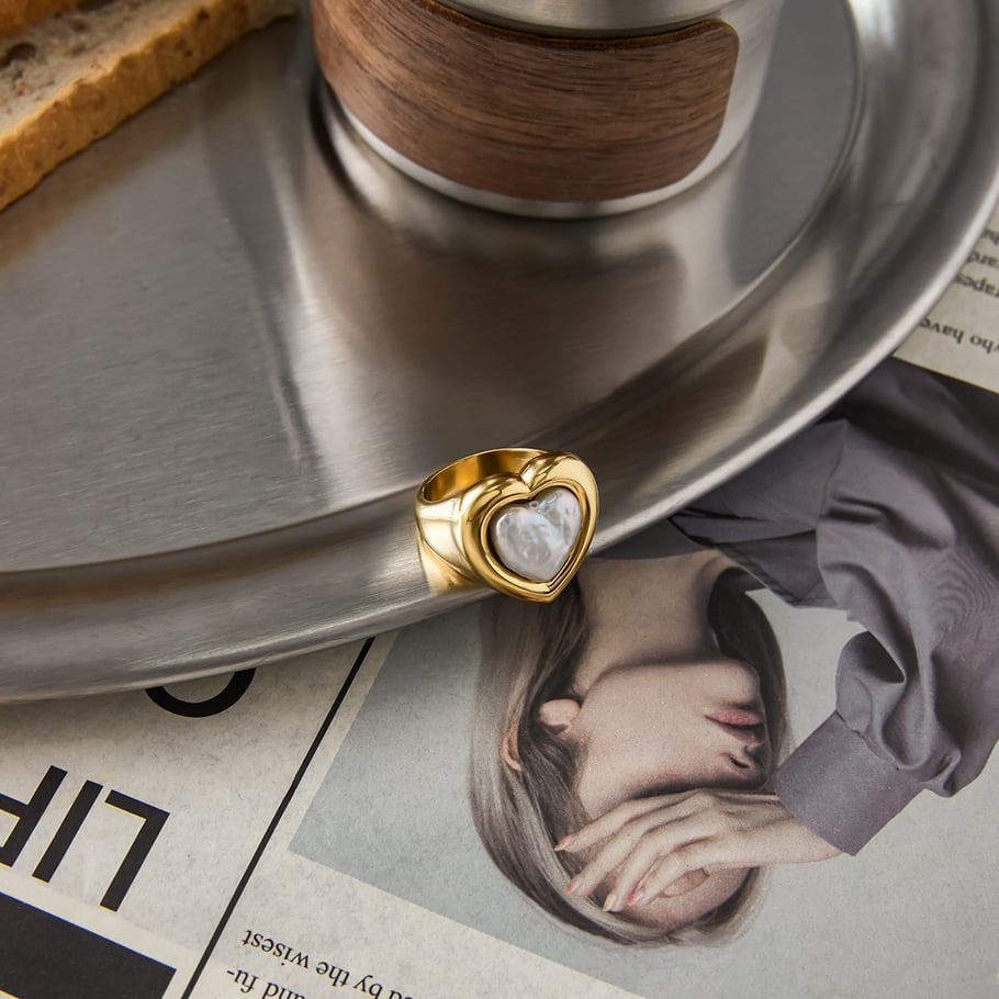 1 pezzo di anello romantico a forma di cuore con perla in acciaio inossidabile color oro Immagine5