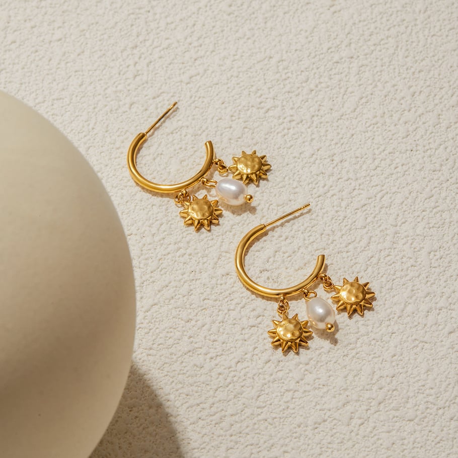 1 Pair Luxurious Sun Stainless Steel Gold Color Pearl Women's Hoop Earrings Picture3