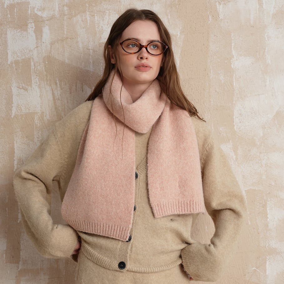 1 pieza elegante bufanda de invierno de fibra sintética de color sólido para mujer Imagen4