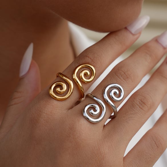 1 Piece  Retro Circle Stainless Steel  Gold Color Women's  Statement Rings 2