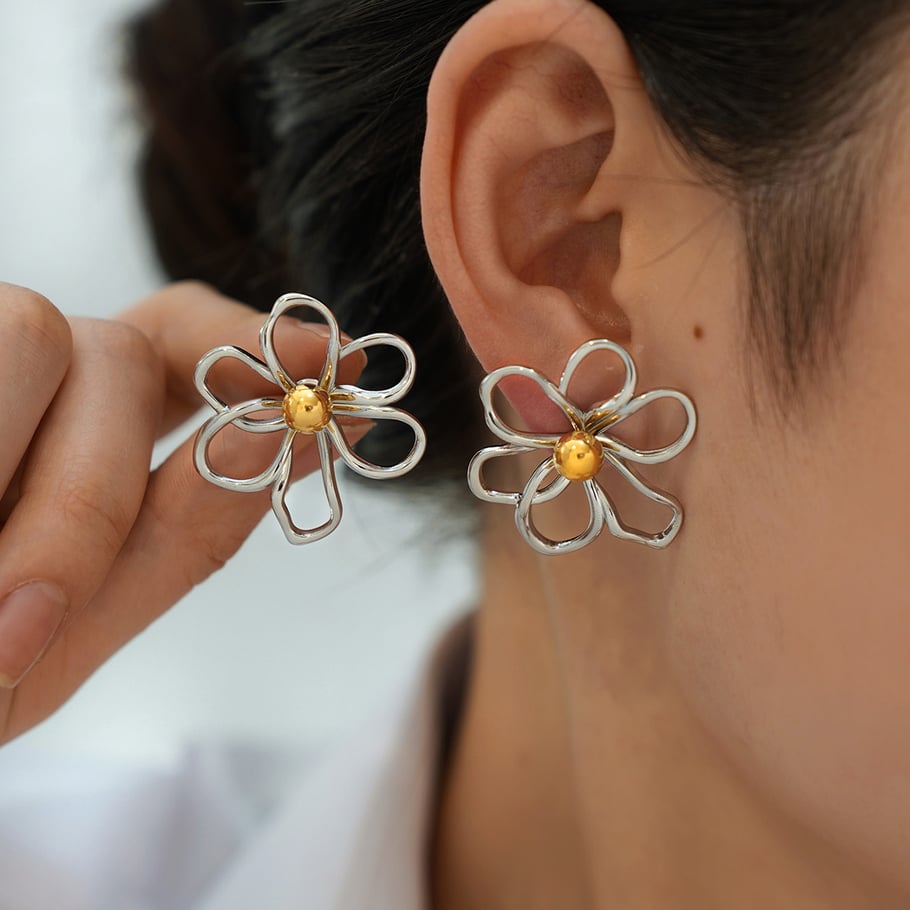 1 Pair Simple Daily Flower Stainless Steel Gold Color Women's Stud Earrings h5Picture3