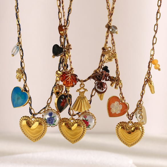 1 Piece Luxurious Retro Heart Bow Knot Stainless Steel   Women's Pendant Necklaces 2