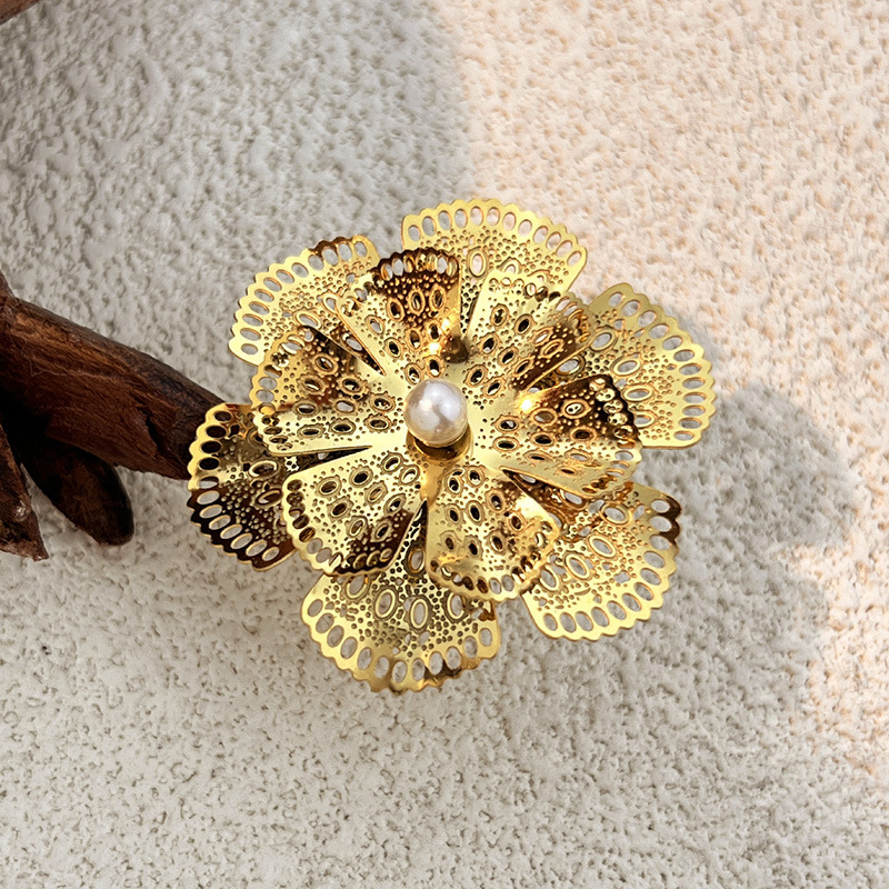 1 Piece Romantic Series Elegant Flower Stainless Steel  Gold Color Statement Ring 