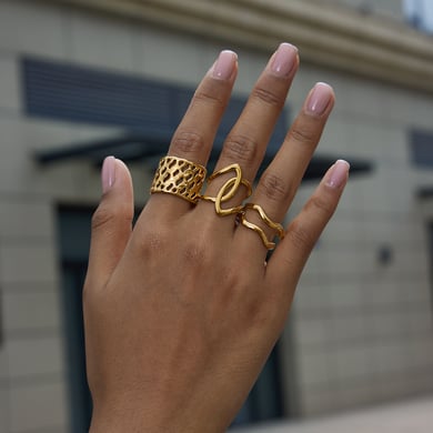 1 pezzo semplice anello di dichiarazione in acciaio inossidabile di forma irregolare color oro h5 Immagine3