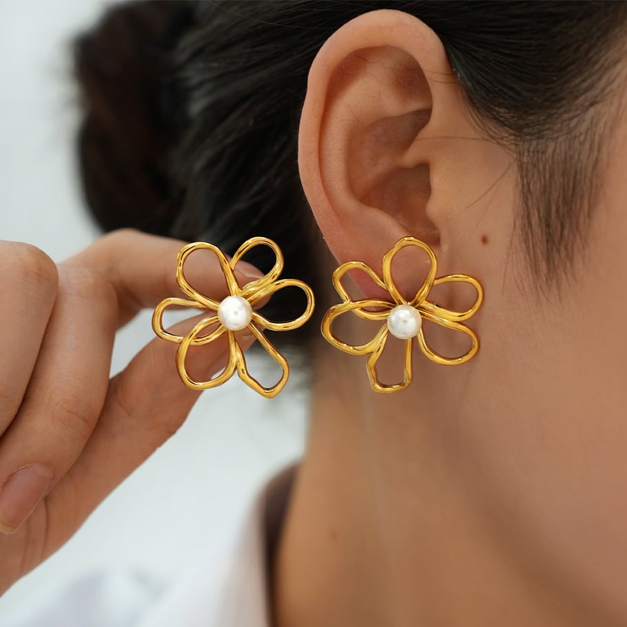 1 paar retro bloemen oorbellen van roestvrij staal in goudkleur voor dames Afbeelding3