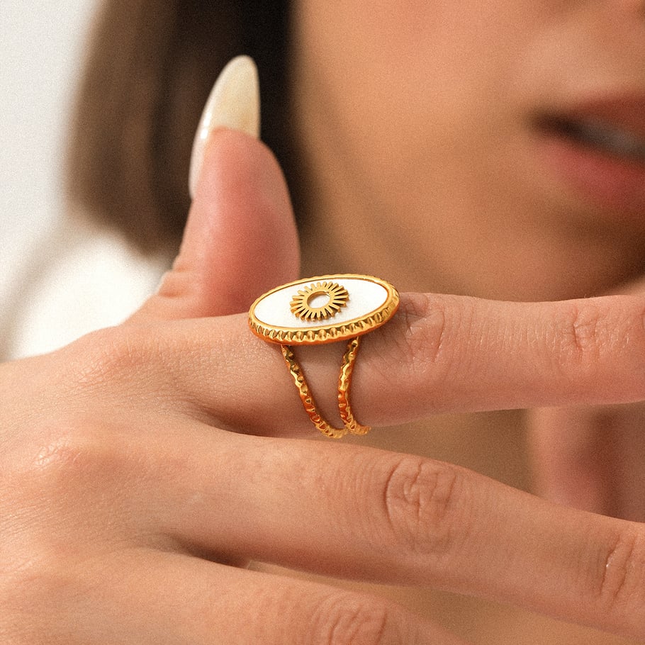 1 Piece Sun Shape Stainless Steel Gold Color Shell Statement Ring Picture5