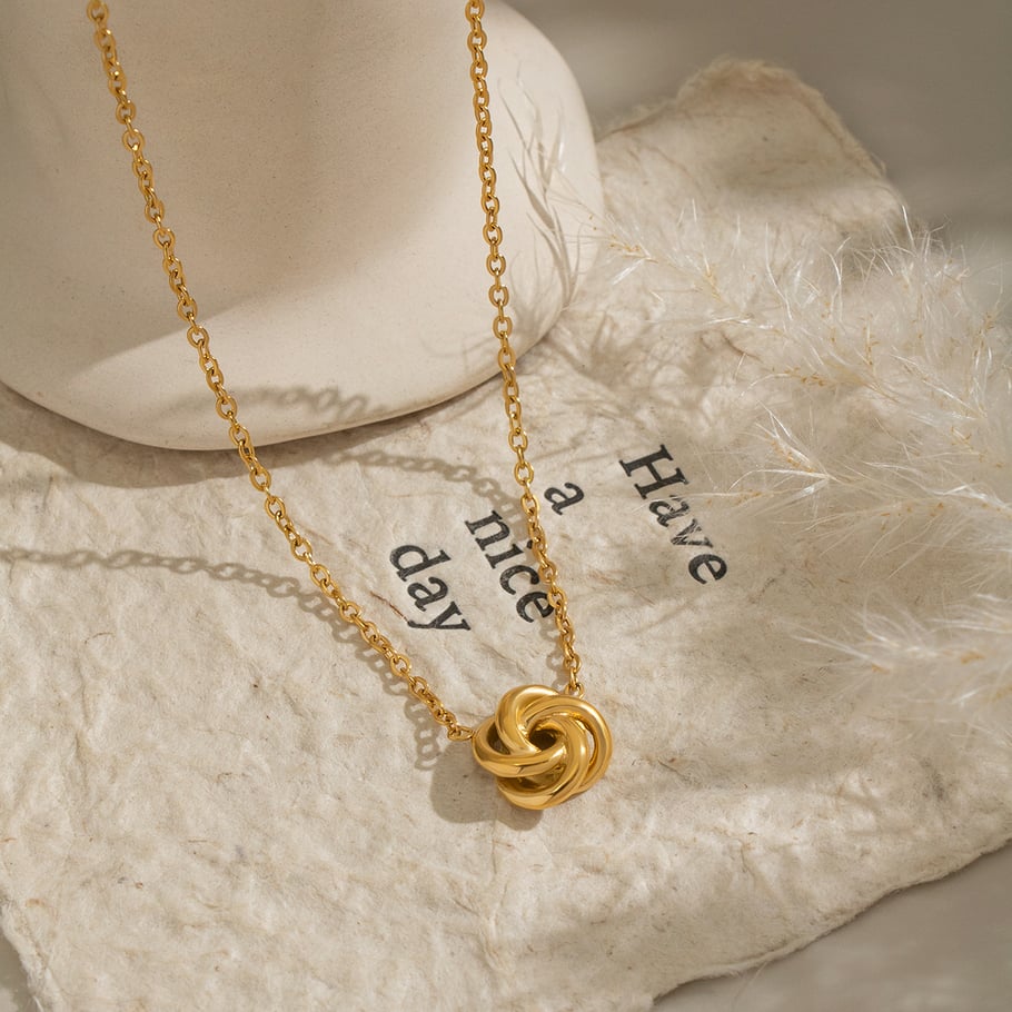 Collana con ciondolo color oro a forma di fiore in acciaio inossidabile da 1 pezzo Immagine4