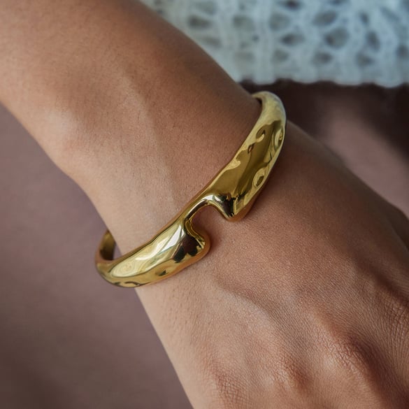 Braccialetti da donna in acciaio inossidabile color oro con motivo a martello classico, 1 pezzo