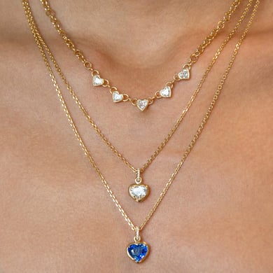 Collana con ciondolo da donna in acciaio inossidabile color oro con zirconi a forma di cuore, 1 pezzo h5 Immagine4