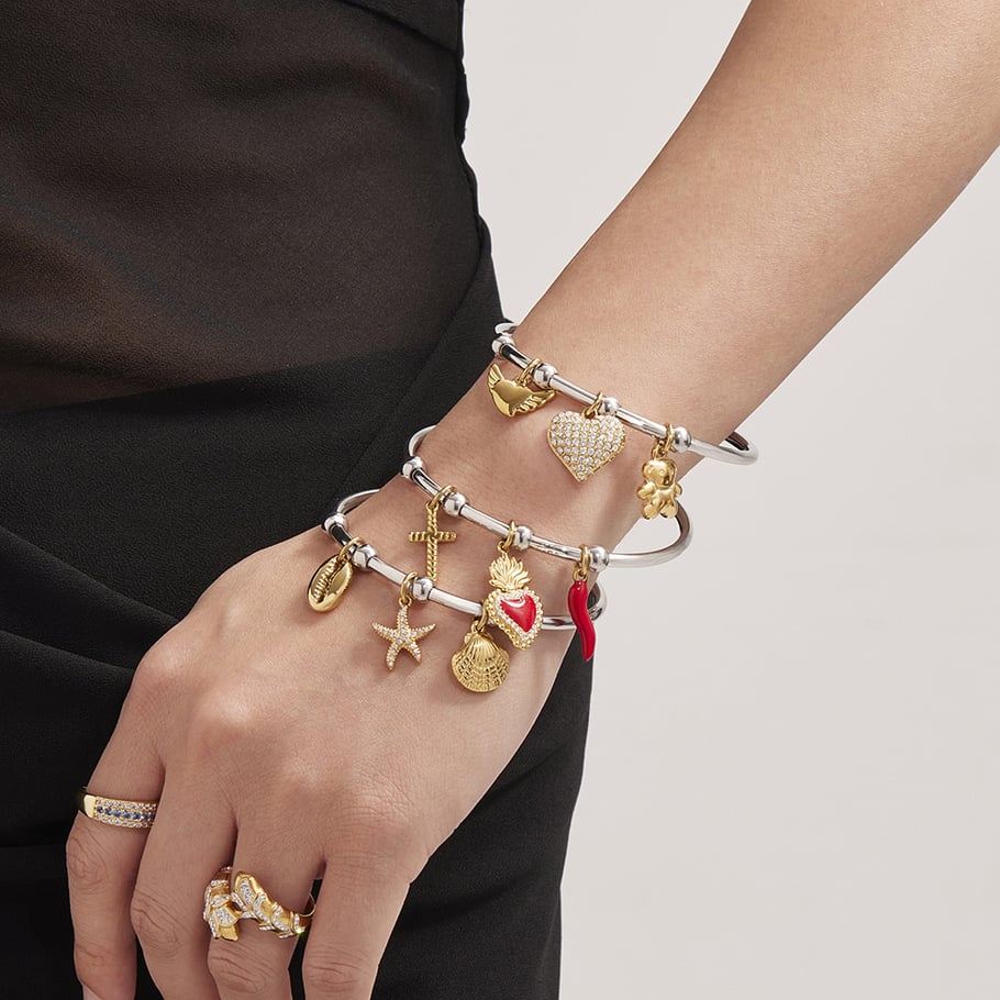 1 Piece Sophisticated Heart Stainless Steel Gold Color Zircon Women's Cuff Bracelets Picture4