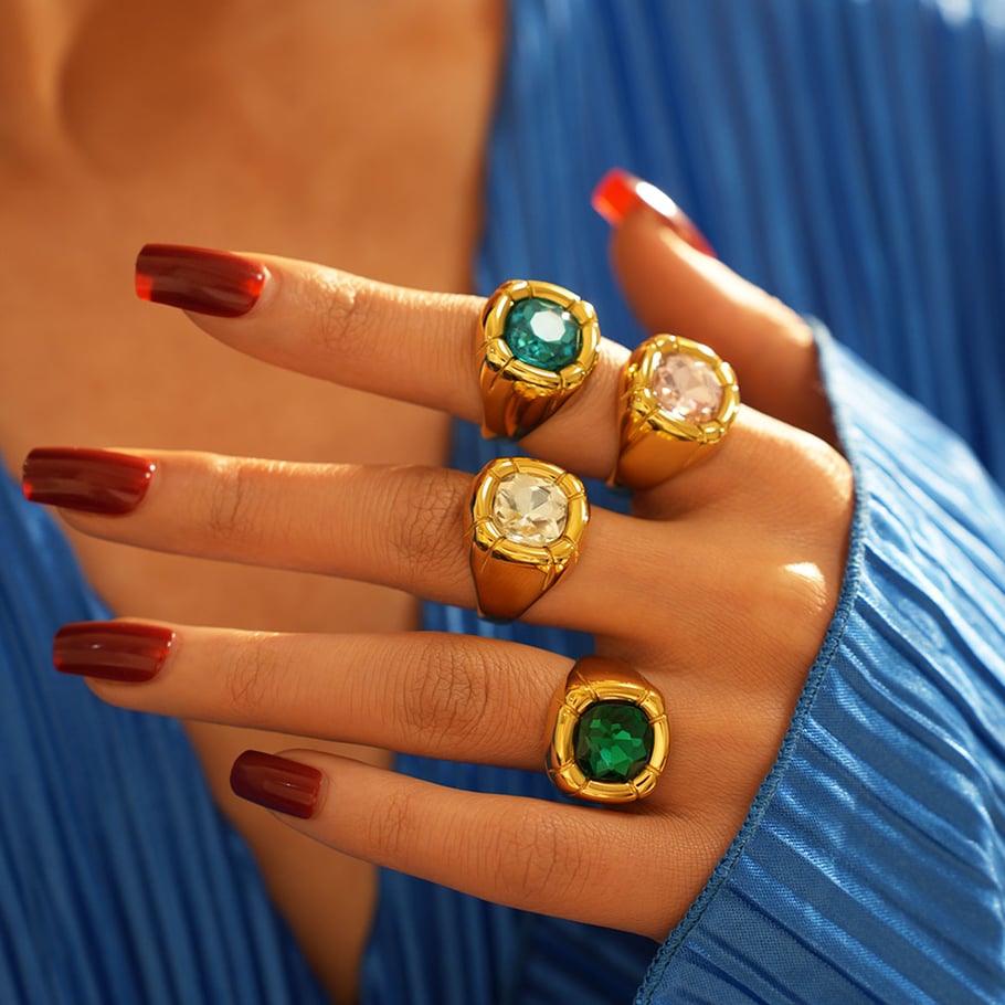 Anello da donna in acciaio inossidabile vintage di lusso, 1 pezzo, color oro, con pietre preziose Immagine2