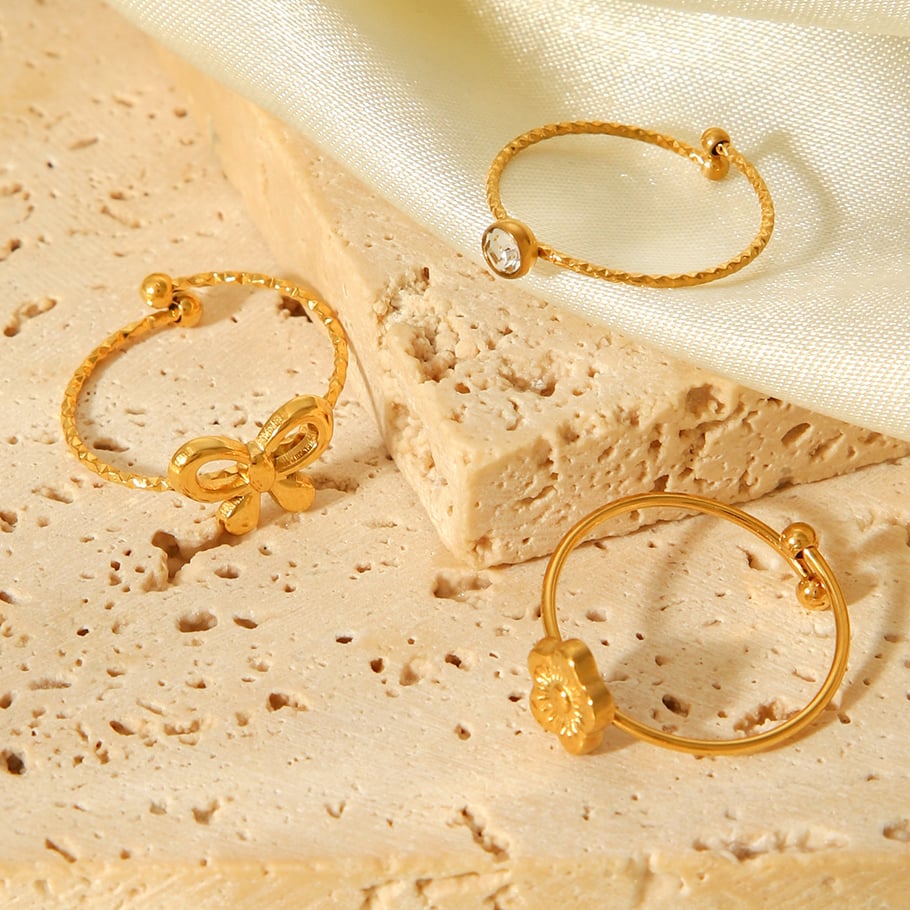 Meerlaagse Simple Series Dagelijkse Bloem Roestvrijstalen Zirkonia Dames Statement Ringen Afbeelding5