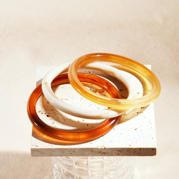 Braccialetti da donna in acrilico con sfumature di colore semplici e versatili, 1 pezzo 2