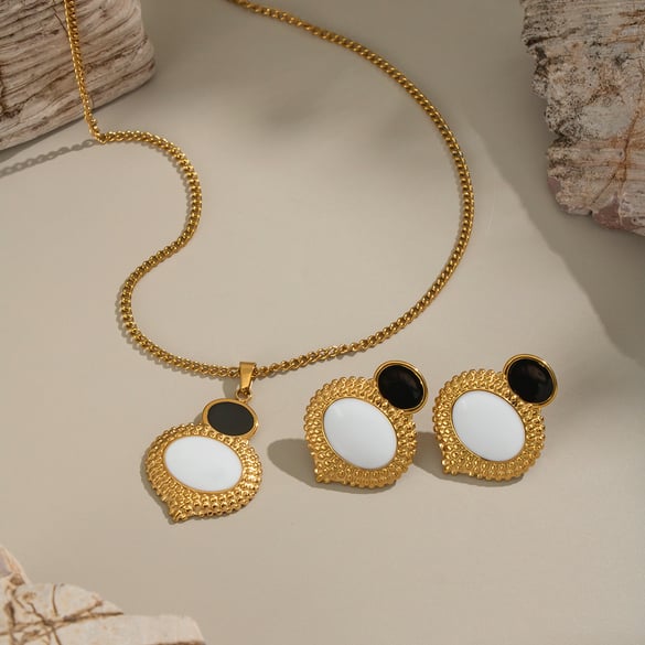 Elegant Patchwork Stainless Steel Gold Color Necklace Set