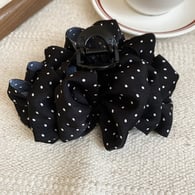 Grab Clip-Black Picture2
